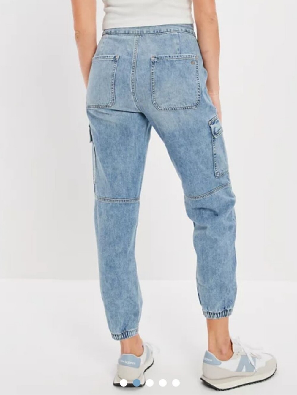 American Eagle NEW Jeans Jogger Ice Blue Size 4 27W Cargo - Picture 2 of 12